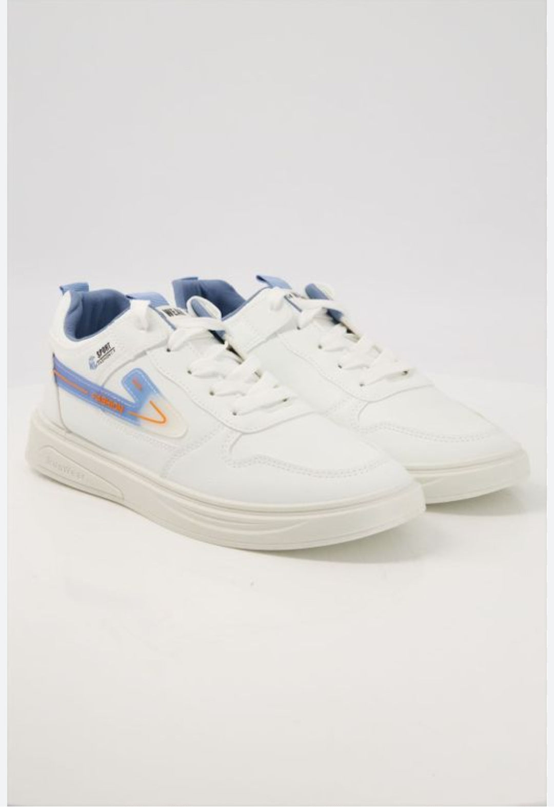 Run wear sneakers for girls/women