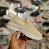 2024 Summer   Women with A Slip-on Sports Shoes Light Walking Shoes Mesh Surface Breathable Sports Leisure Non-slip💫