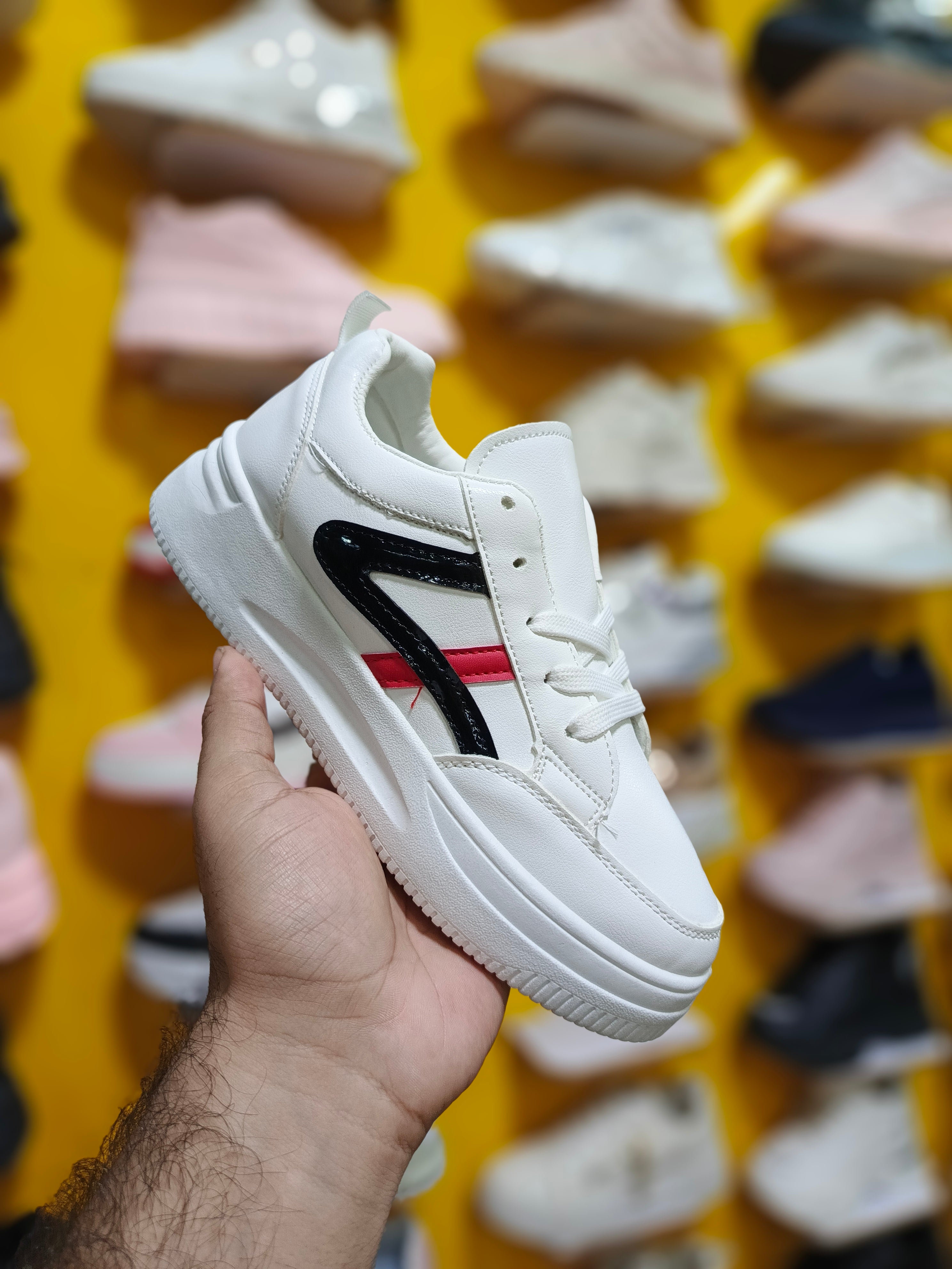 New Women Casual Walking Shoes Summer Flat Lace Up Leather High Quality Sneakers Fashion Flat-Bottomed Female Gump Sneakers