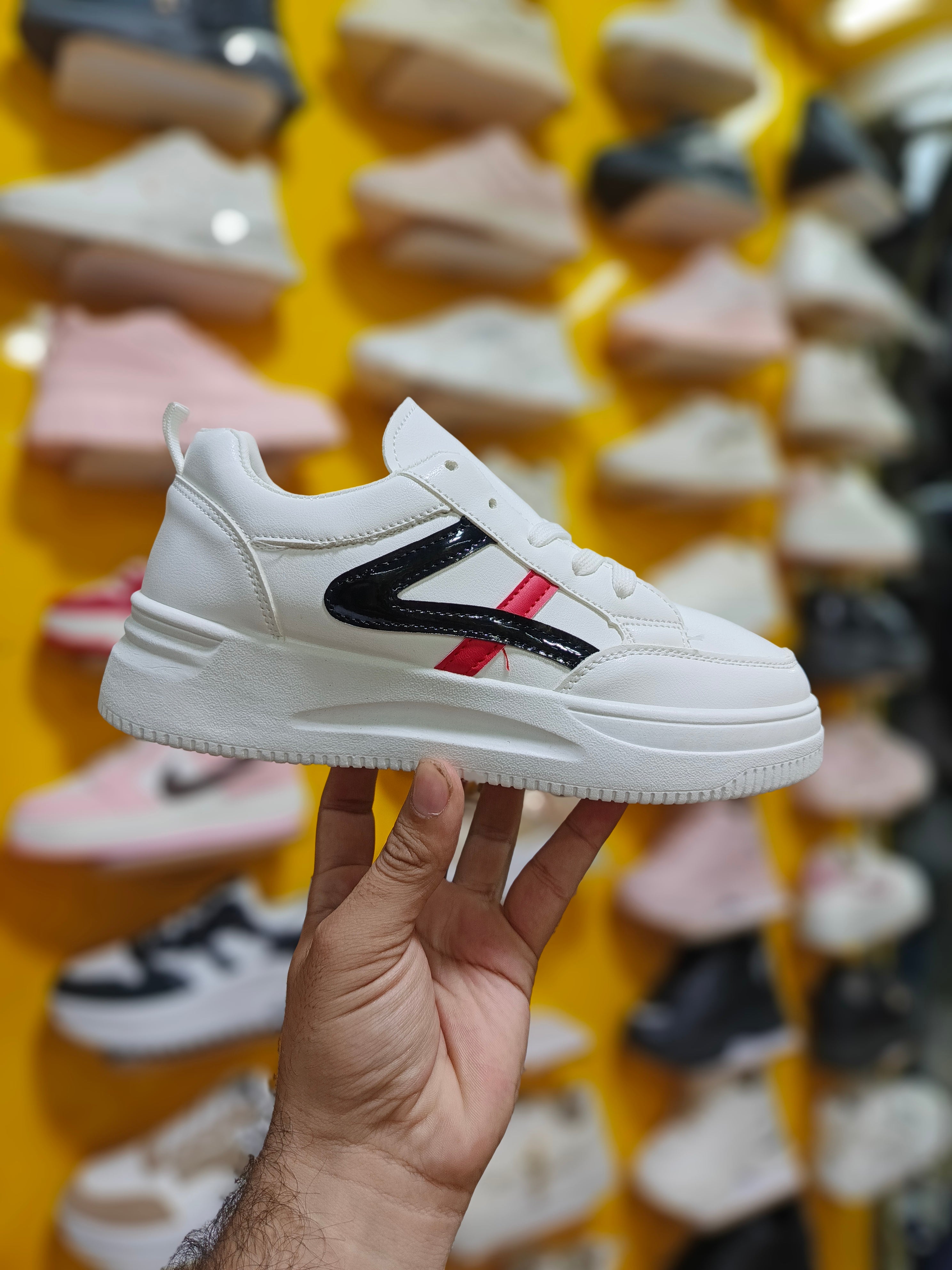 New Women Casual Walking Shoes Summer Flat Lace Up Leather High Quality Sneakers Fashion Flat-Bottomed Female Gump Sneakers