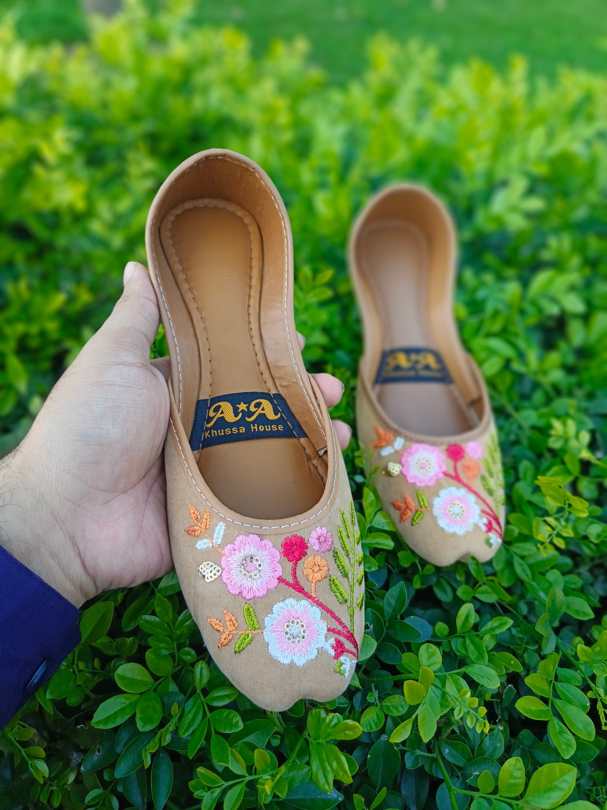 Walk with Grace – Comfortable & Stylish Khussa Shoes