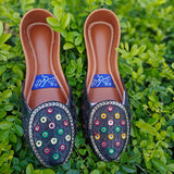 Shabnam Dew Drop Embroidered Khussa🔥