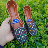 Shabnam Dew Drop Embroidered Khussa🔥