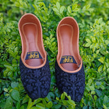 Embroidered Khussa – Perfect & all day useable🔥
