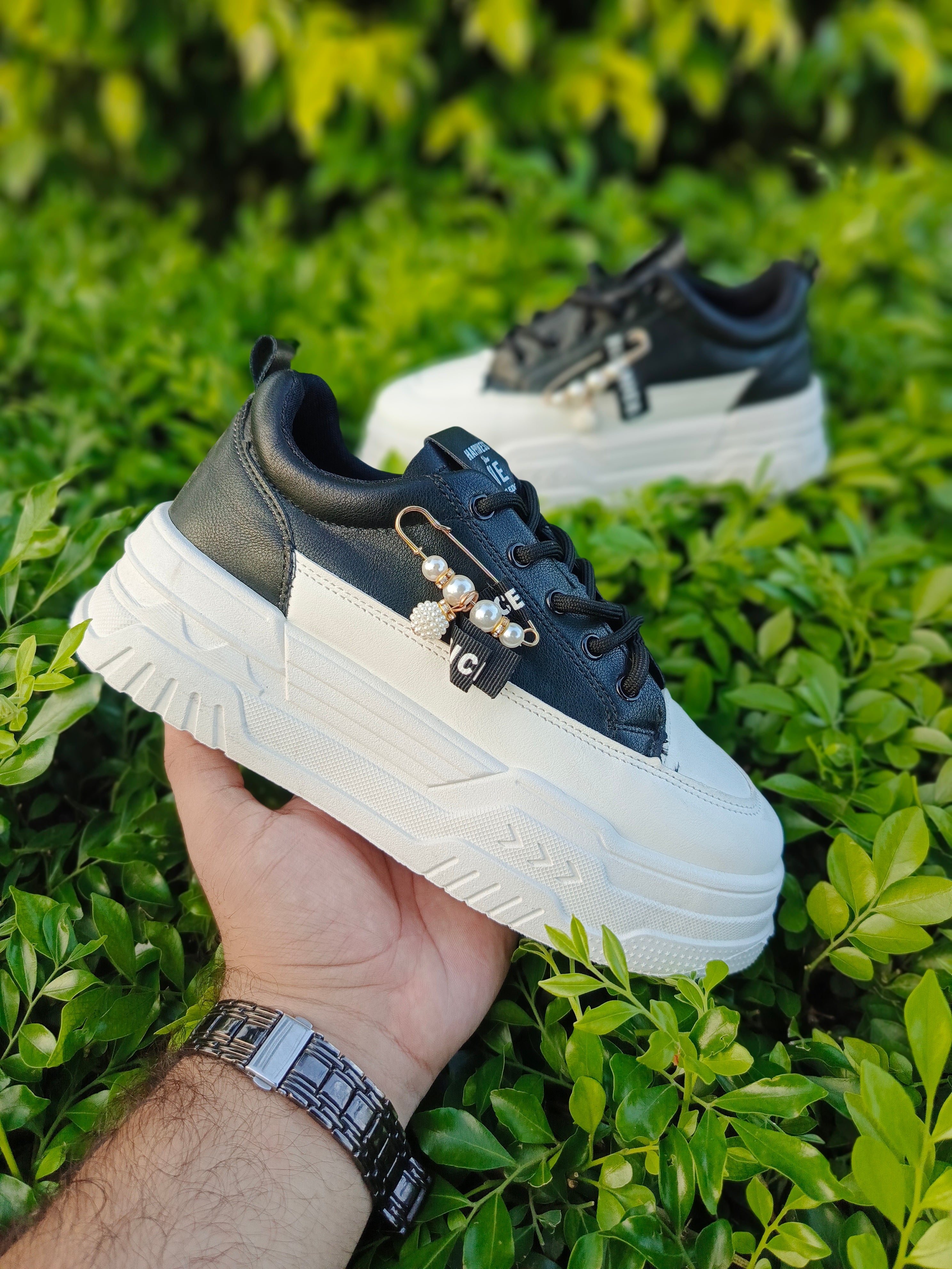 Women’s Black & White Platform Sneakers with Charm Detail – Casual & Stylish