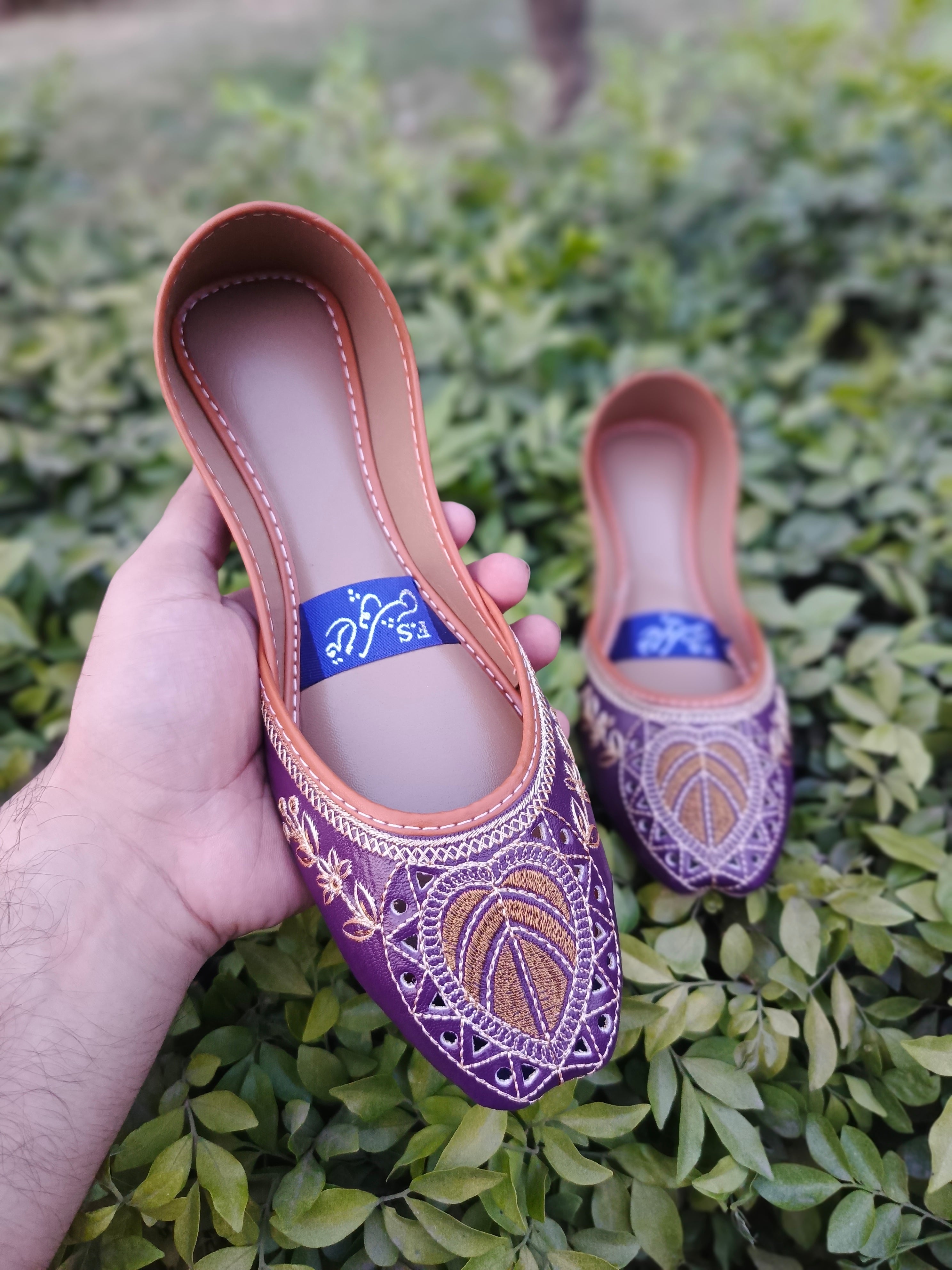 "Paigham-e-Fan – A Message of Art in Every Pair"