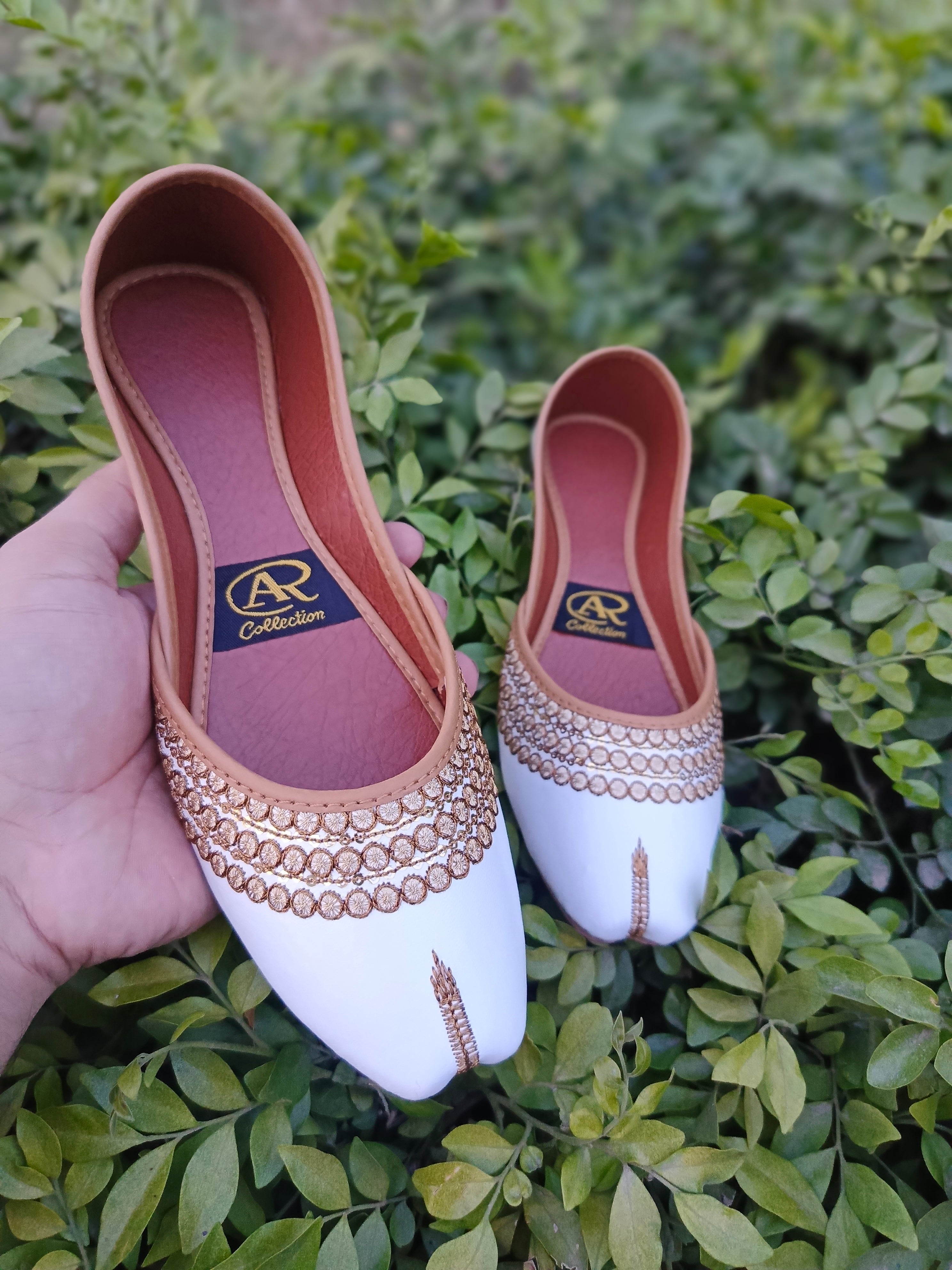 "TillaTaar – Where Threads Tell Royal Stories"
