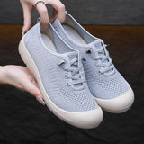 2025 Old Beijing Breathable Soft Sole Lightweight Women's Shoes Plaid Slip-On Lazy Shoes Non-Slip Walking Mom Cloth Shoes