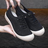 2025 Old Beijing Breathable Soft Sole Lightweight Women's Shoes Plaid Slip-On Lazy Shoes Non-Slip Walking Mom Cloth Shoes