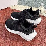 Autumn New Breathable Trendy Women's Running Shoes for Students, Lightweight Lace-Up Thick-Soled Women's Sports Shoes for Foreign Trade
