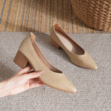 Soft Leather Granny Shoes with Chunky Heels and Pointed Toes, Women's Mid-Heel Shoes, 2024 New Spring and Autumn Versatile Soft Leather Shallow High Heels