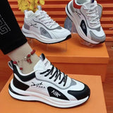 Couple Shoes, Lightweight and Breathable Student Shoes, Unisex Casual Shoes, Fashionable Leather Dad Shoes, 2026 Trend