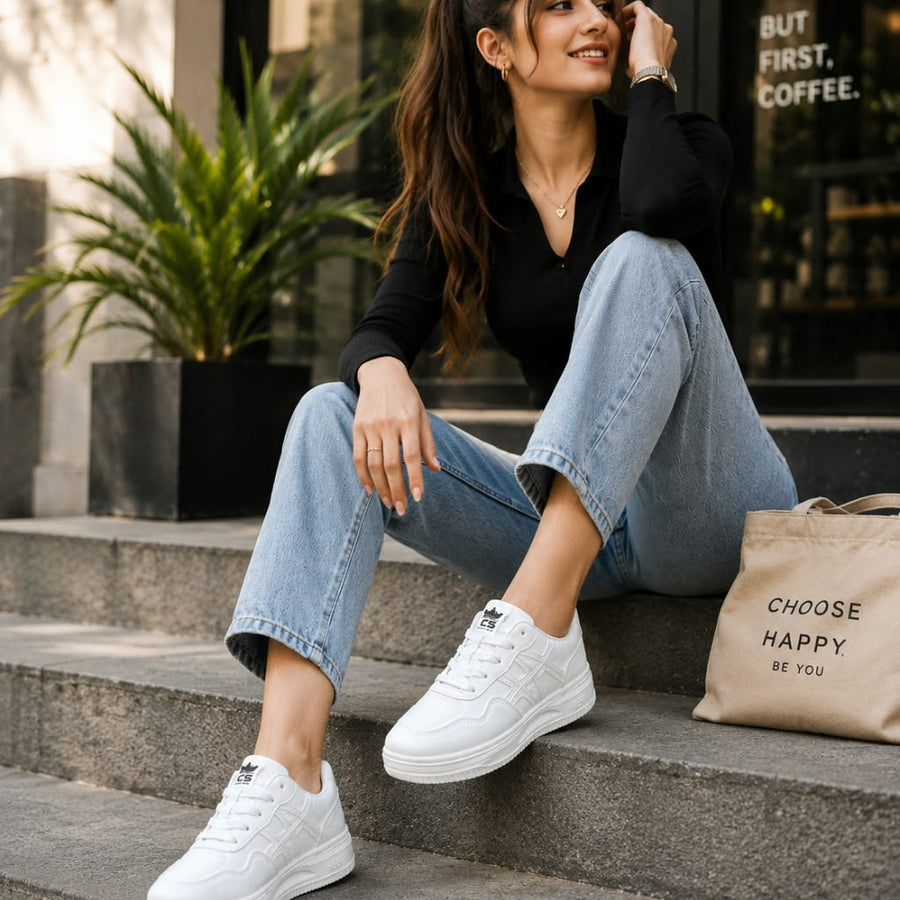 Women’s White Casual Sneakers – Stylish Chunky Sole Shoes