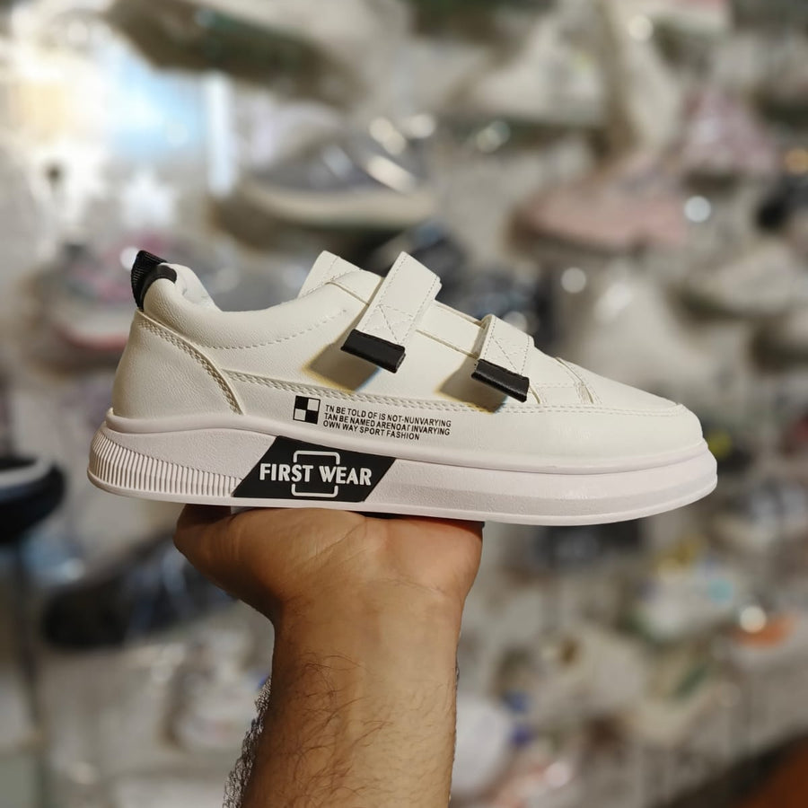 double strap flat easy wear sneakers for girl/women