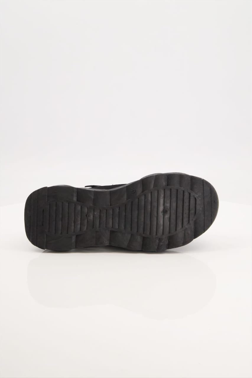 Arrow high sole  sneaker for girl/women