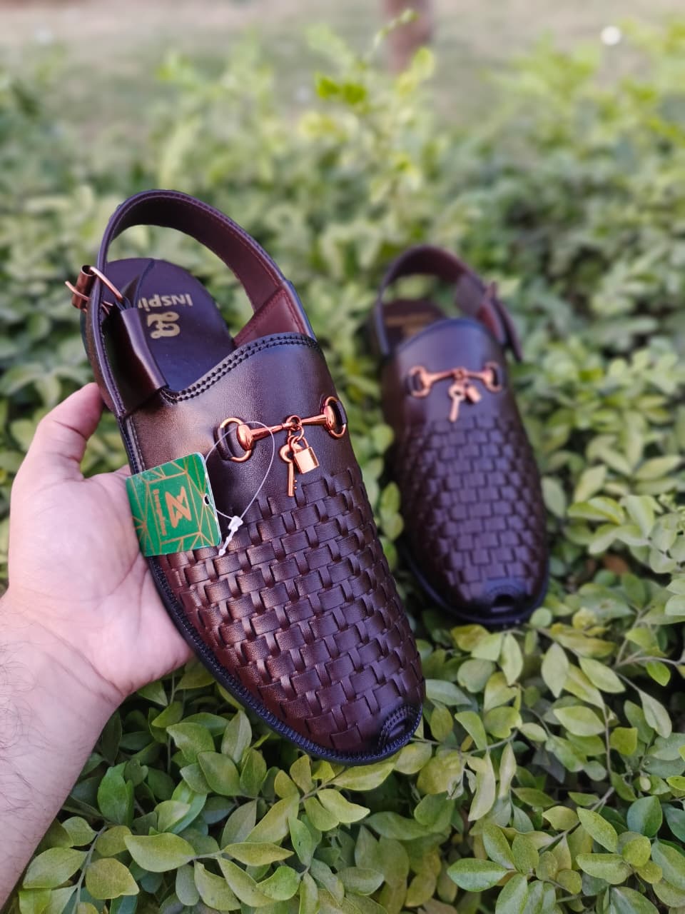 Inspire Men’s Black Traditional Peshawari Sandal – Handcrafted, Premium Comfort