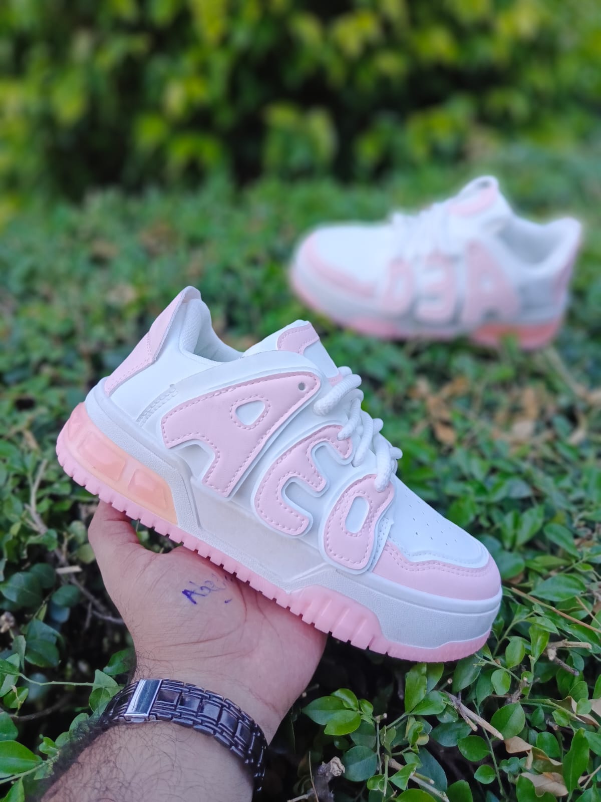 AEQ Chunky Sneakers – Premium Street Style for Women