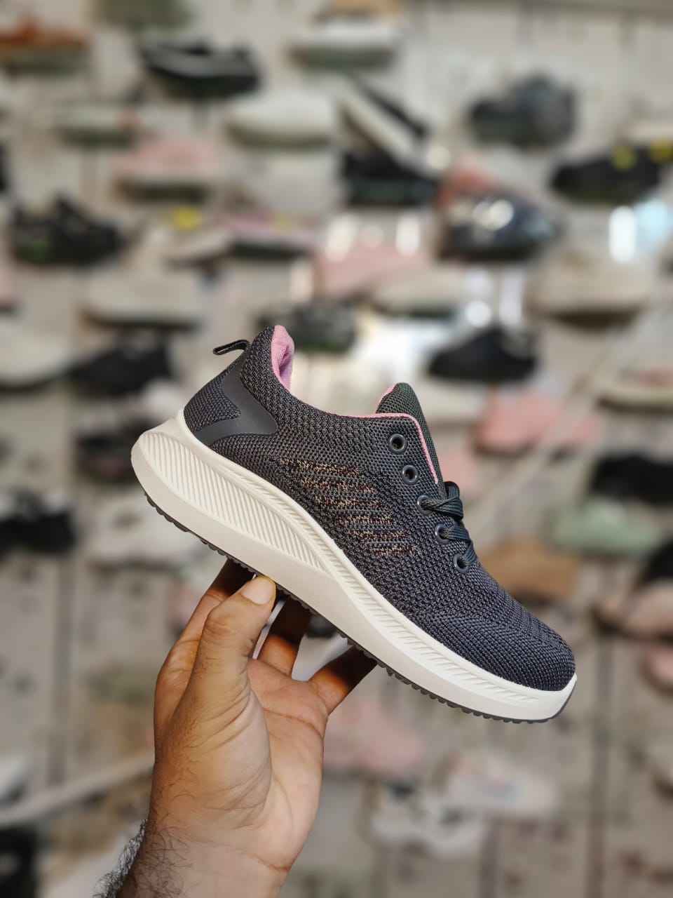 Women's sports shoes Breathable casual soft sole single shoes autumn flying mesh shoes running shoes