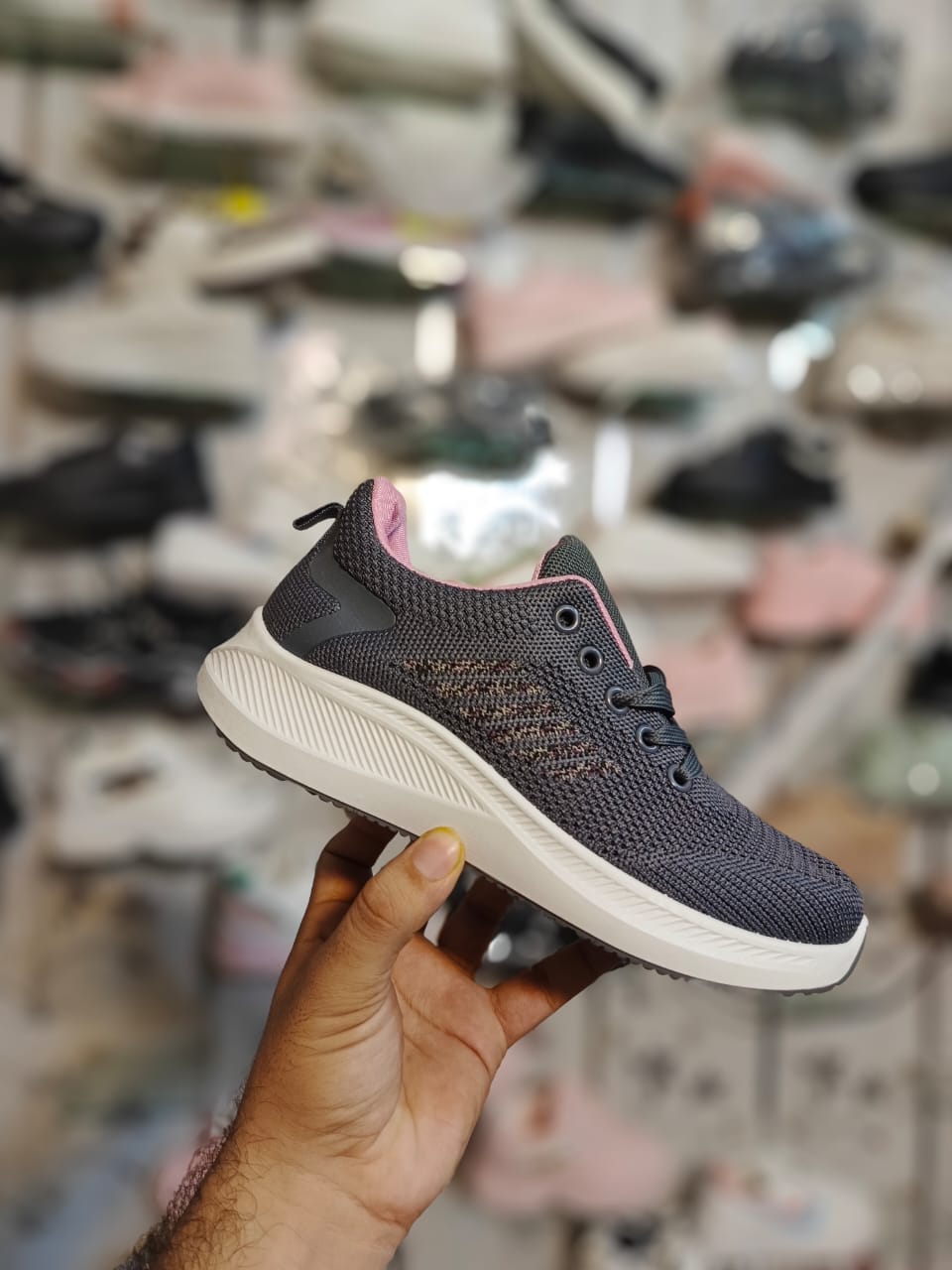 Women's sports shoes Breathable casual soft sole single shoes autumn flying mesh shoes running shoes