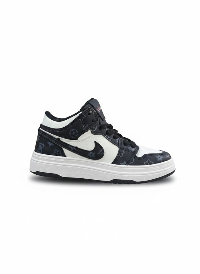 Black & White High-Top Chunky Sneakers – Street Style Casual Shoes