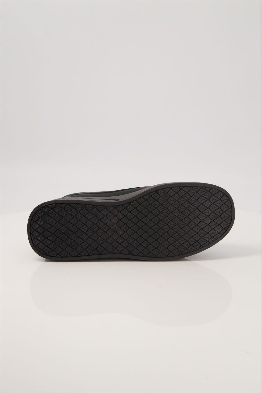 Run wear sneakers for girls/women