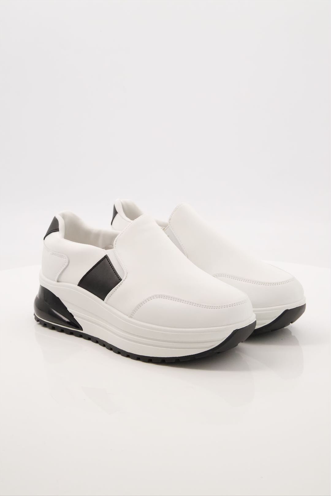 Donston Imported Sneakers — Style Meets Comfort!