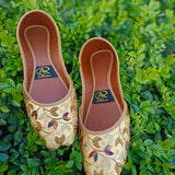 Handcrafted Perfection – Beautiful Khussa Styles for Every Occasion🔥