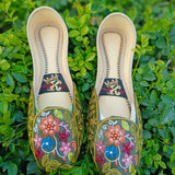 Traditional Handcrafted Khussa – Timeless Elegance🔥