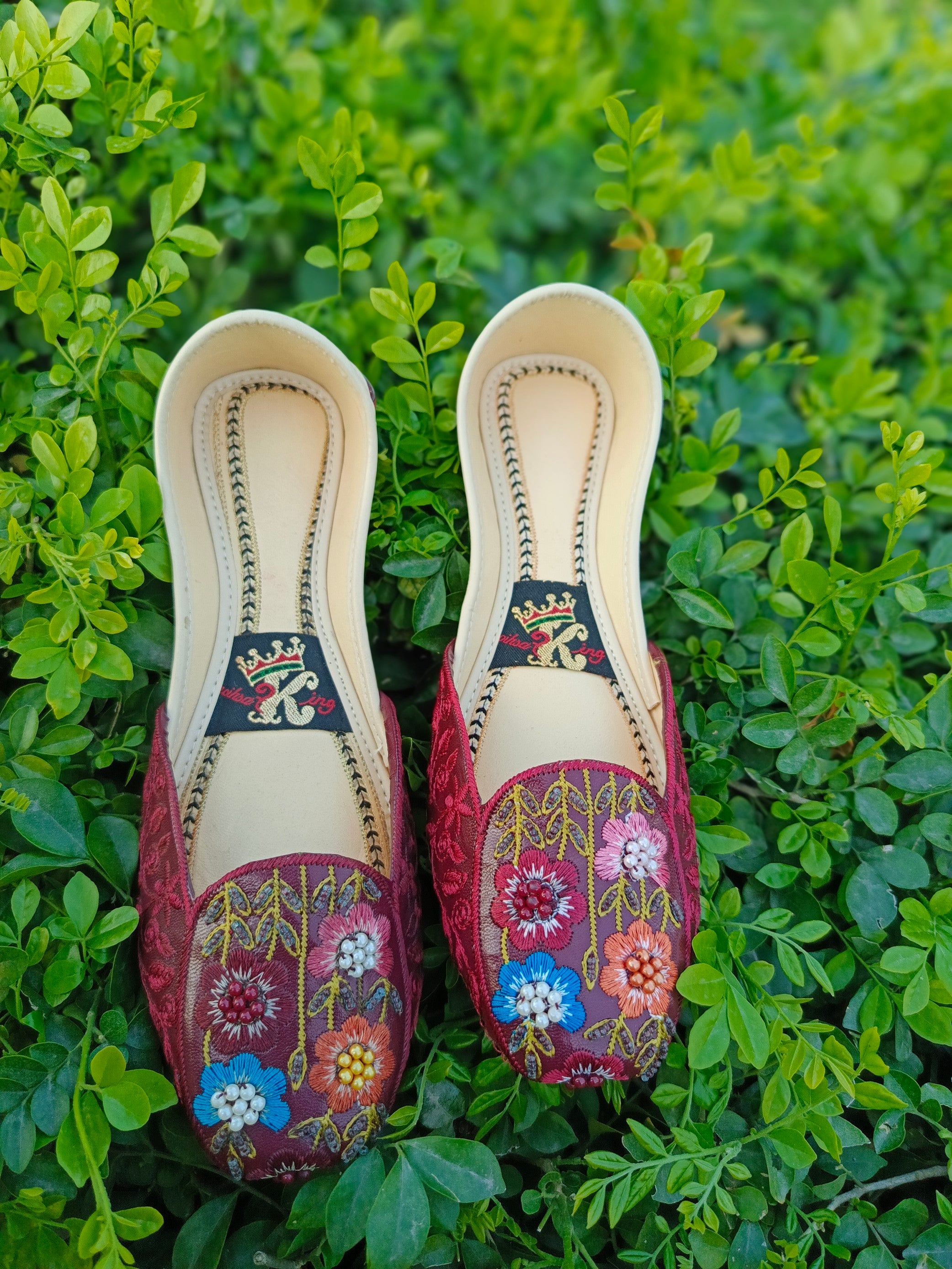 Trendy Khussa – A Chic Twist to Tradition🔥