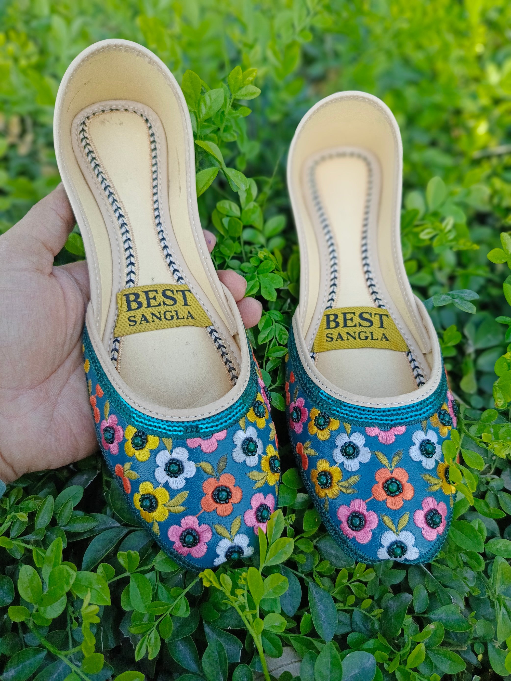 Boho Bloom Khussa – Free Spirit, Festive Soul🔥