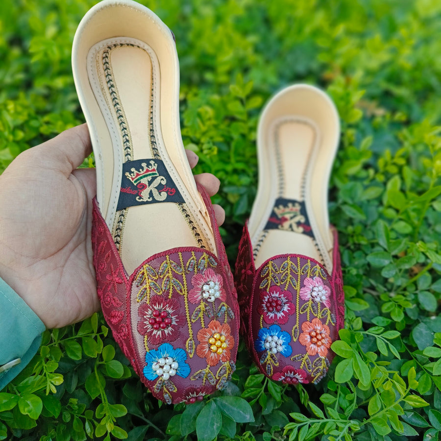 Trendy Khussa – A Chic Twist to Tradition🔥