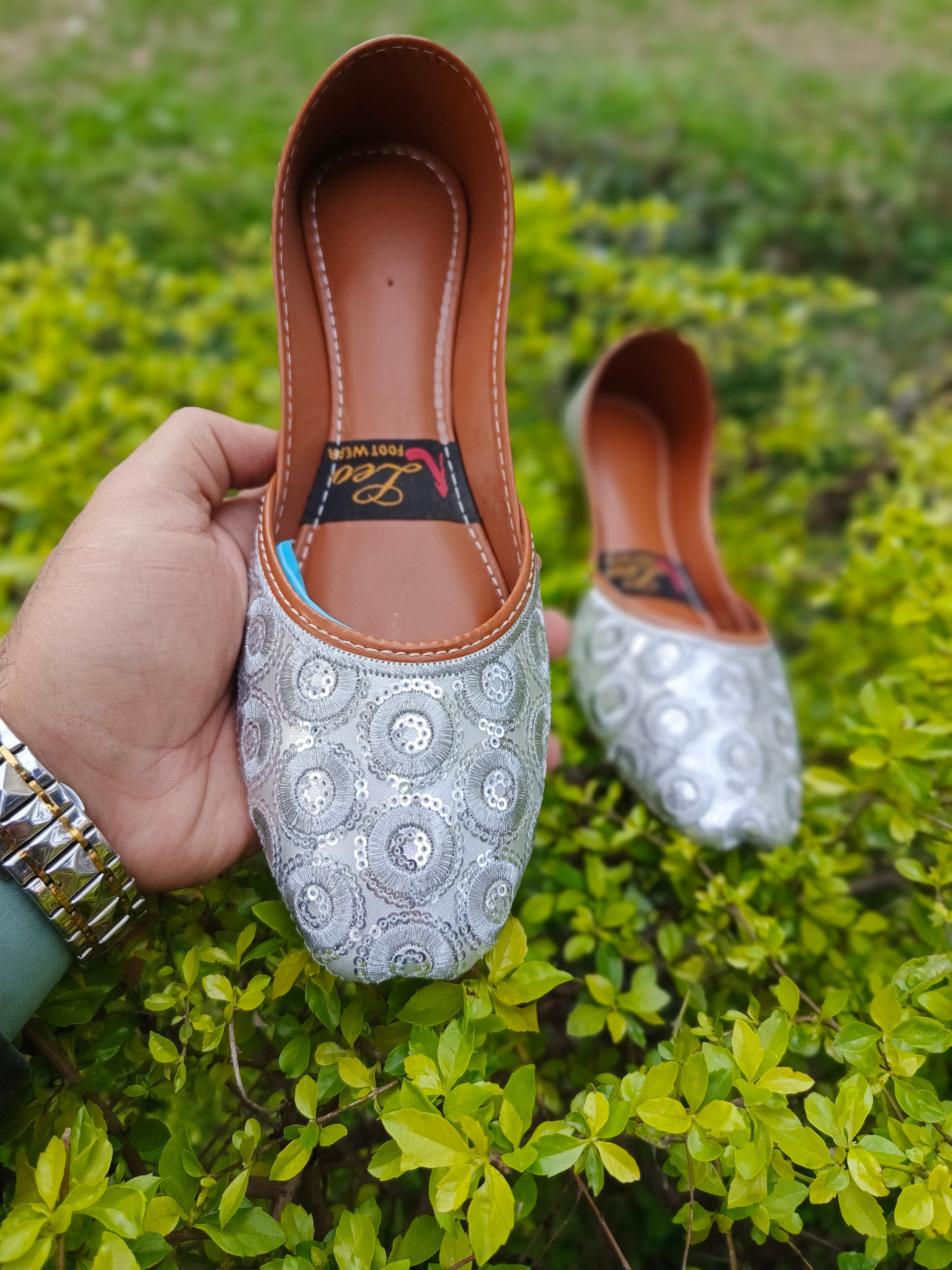 "Elegant Silver Khussa – Timeless Grace for Every Occasion"
