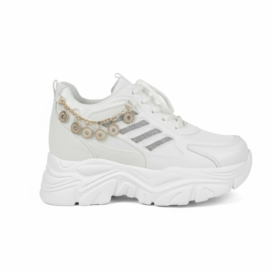 White Chunky Fashion Sneakers for Women – Trendy & Comfortable
